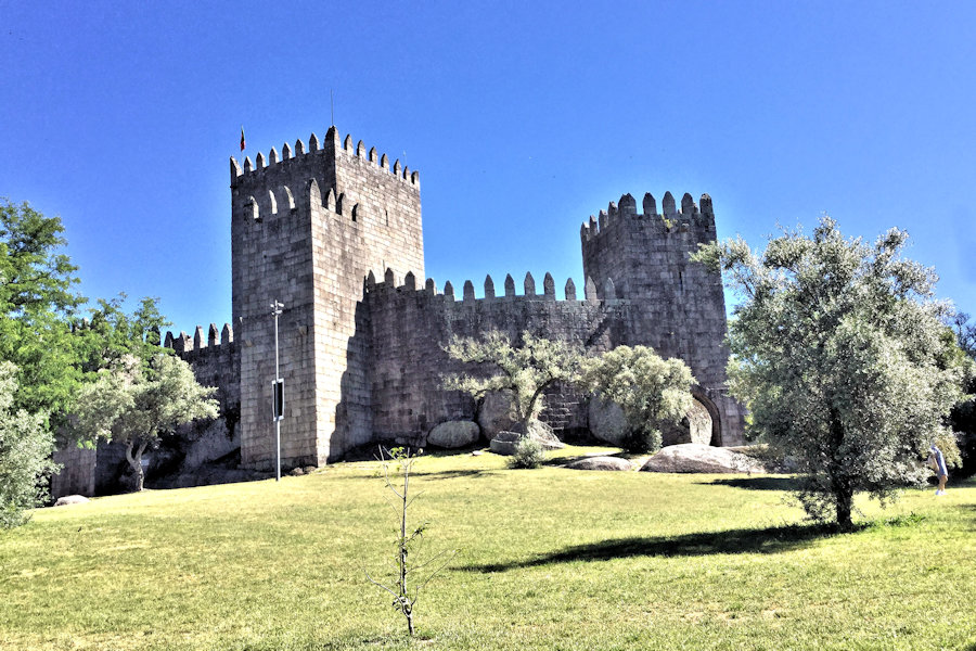 Guimarez Castle  photograph